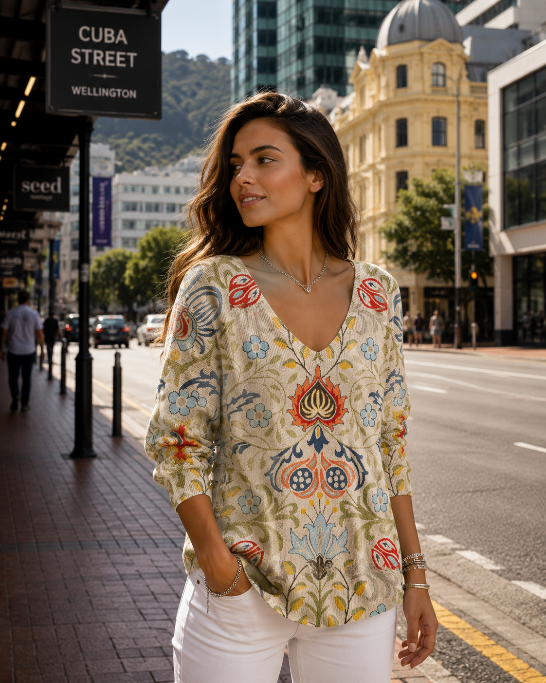 Madison | Knit Sweater with V-Neck
