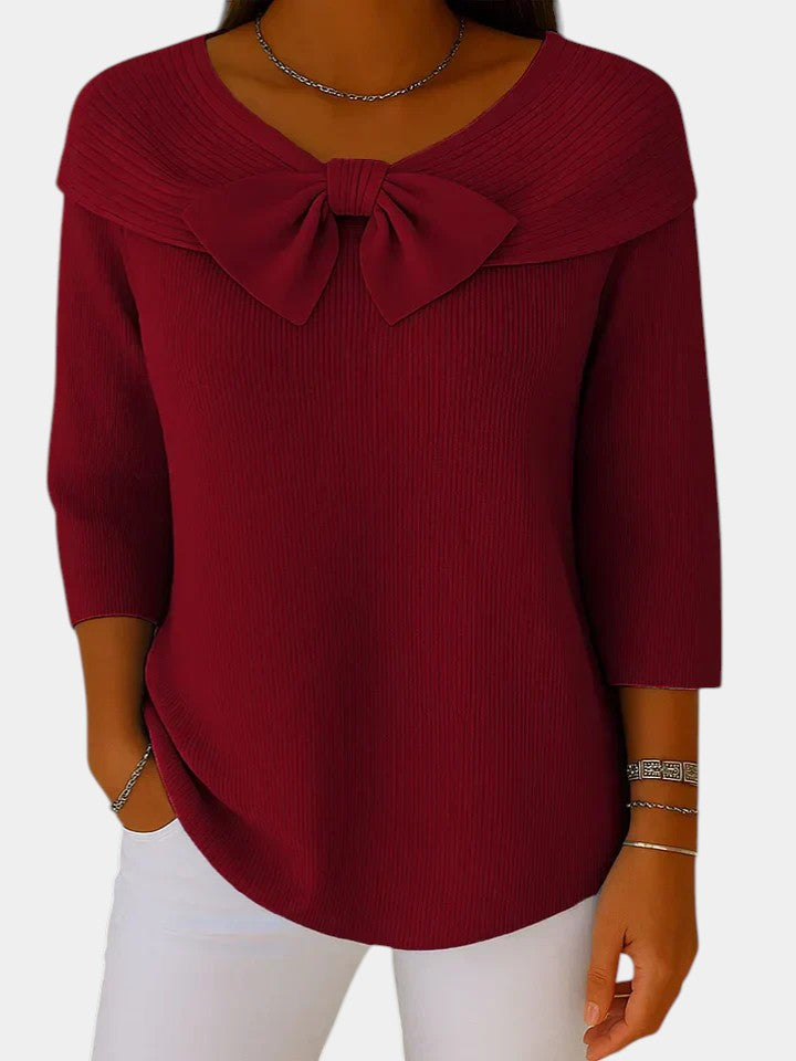 Ella | Warm and feminine pull with a knot