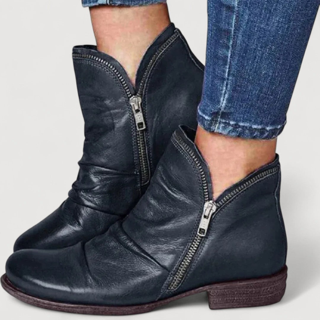 Mia | COMFORT ZIP ANKLE BOOTS