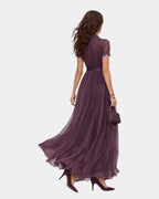 Lola | Dress with a neckline and chiffon lace finishes
