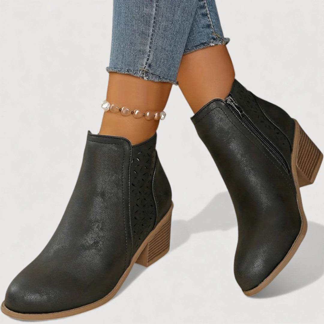 Ella | SUPPORTIVE ANKLE BOOTS
