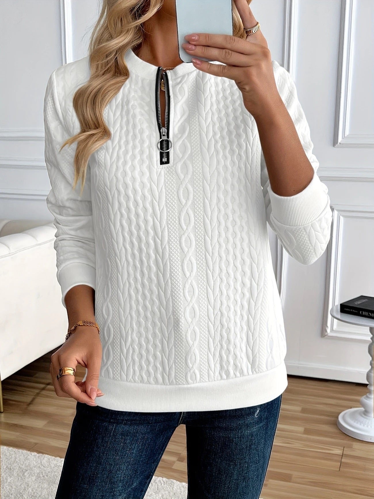 Textured Zipper Sweatshirt – Stylish & Comfy eua