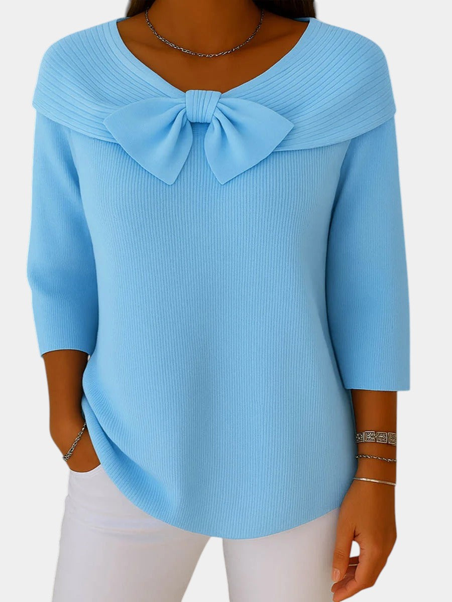 Ella | Warm and feminine pull with a knot