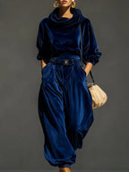 Emmie | The Chic Lounge Look